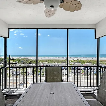 Crescent Royale 505 Villa